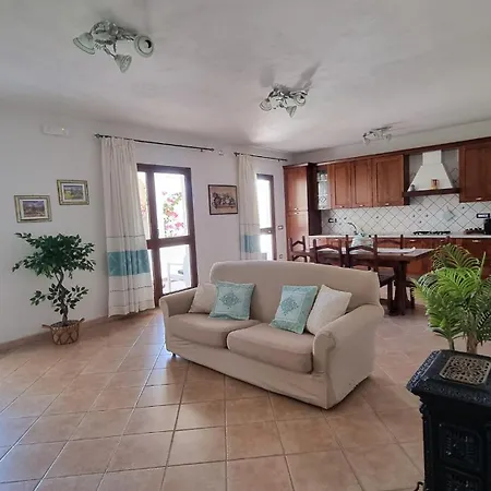 Casa Manchia * Loiri Porto San Paolo